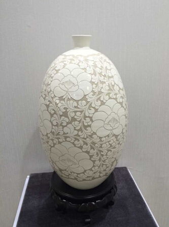 第三届中国陶瓷名家名作展等评审在唐山国际会展中心北馆举行